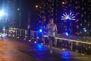 BIB: 40621
                            <button type="button" onclick="openModal(18273653)" class="btn btn-primary btn-sm float-right btn-popup" data-toggle="modal" data-target=".modal-high-quality">
                        <i class="fas fa-shopping-cart"></i> Add to Cart
                    </button>
                                            <button type="button" onclick="isThisMe(18273653, true)" class="btn btn-success btn-sm float-right btn-popup btn-isme hidden" data-toggle="tooltip" data-placement="bottom" title="นี่คือรูปของคุณใช่ไหม คลิกที่นี่เพื่อเอาเข้าอัลบั้ม">
                        <i class="fas fa-plus"></i> Add to album
                    </button>
                    <button type="button" onclick="isThisMe(18273653, false)" class="btn btn-warning btn-sm float-right btn-popup btn-isnotme hidden">
                        <i class="fas fa-ban"></i> Remove from album
                    </button>